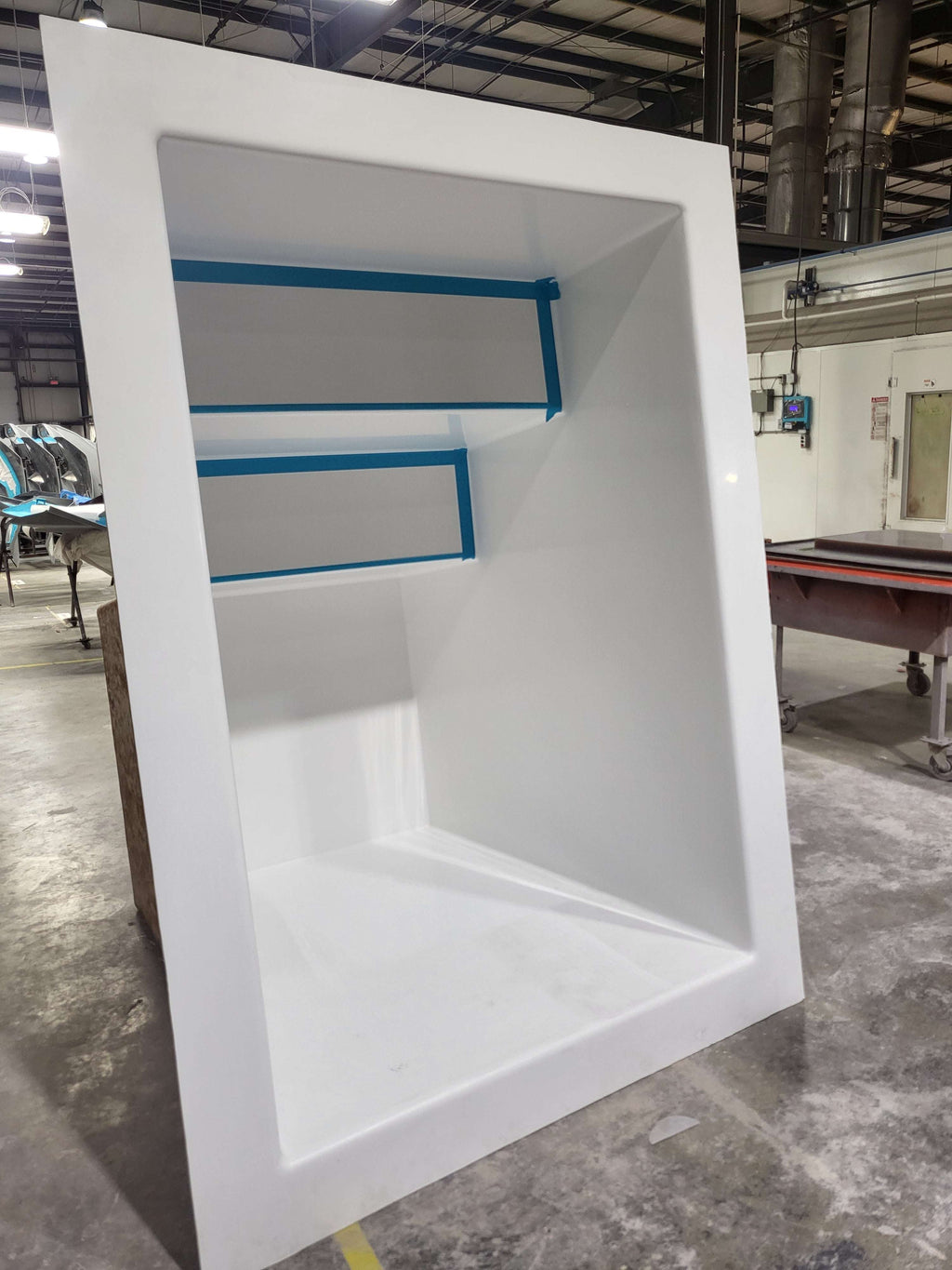 Fluid Float Plunge Tub